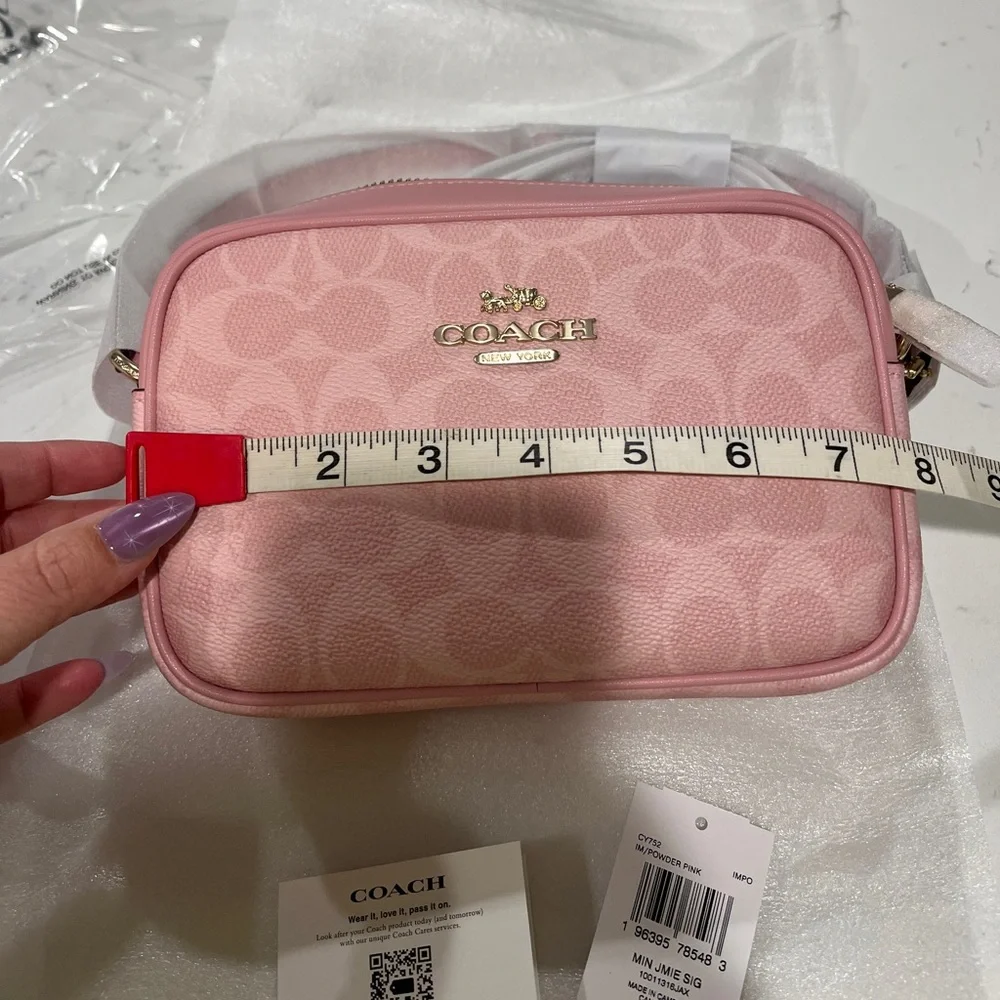 New! Coach! - Picture 15 of 16